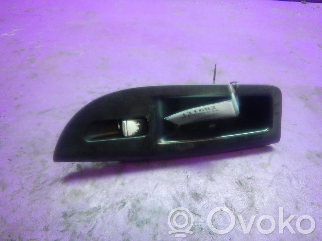 Chevrolet Nubira Interrupteur léve-vitre