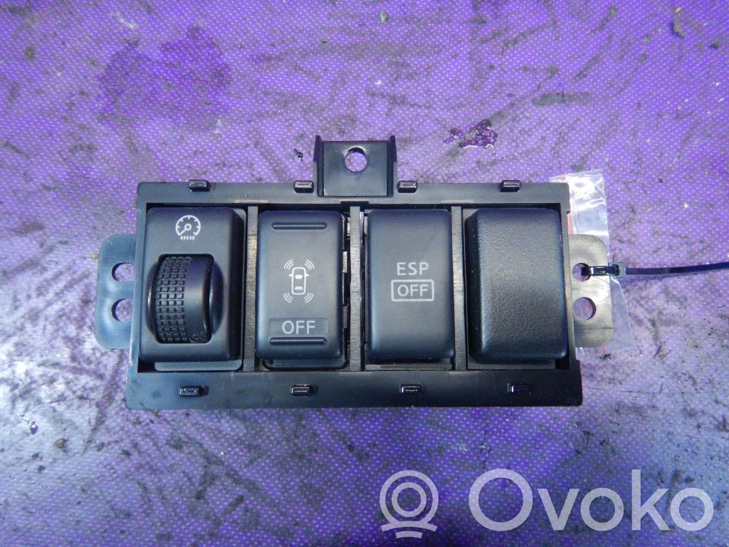 Renault Koleos I Interruttore ESP (controllo elettronico della stabilità) 