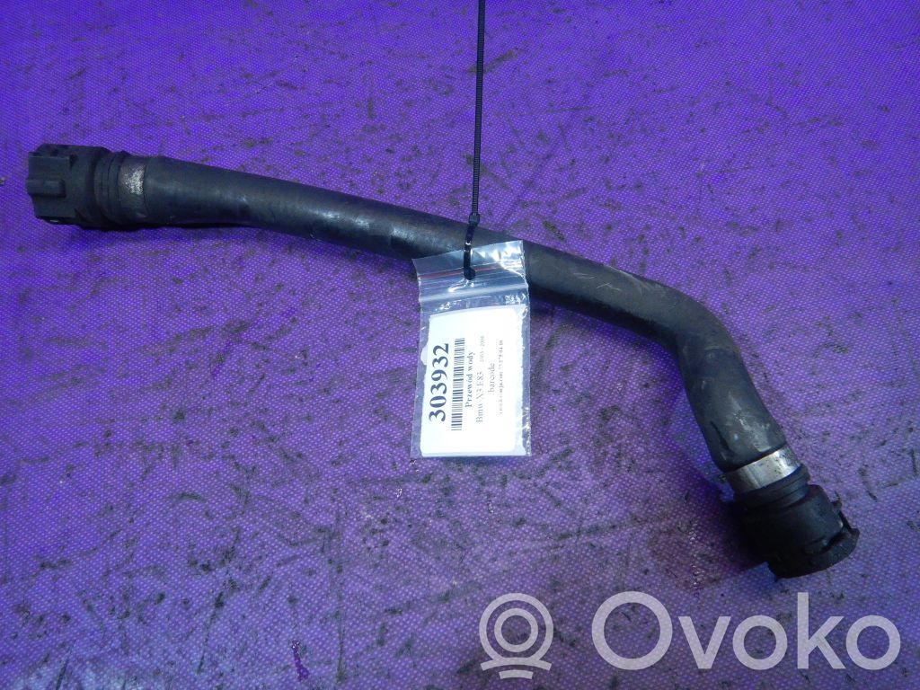 BMW X3 E83 Engine coolant pipe/hose 