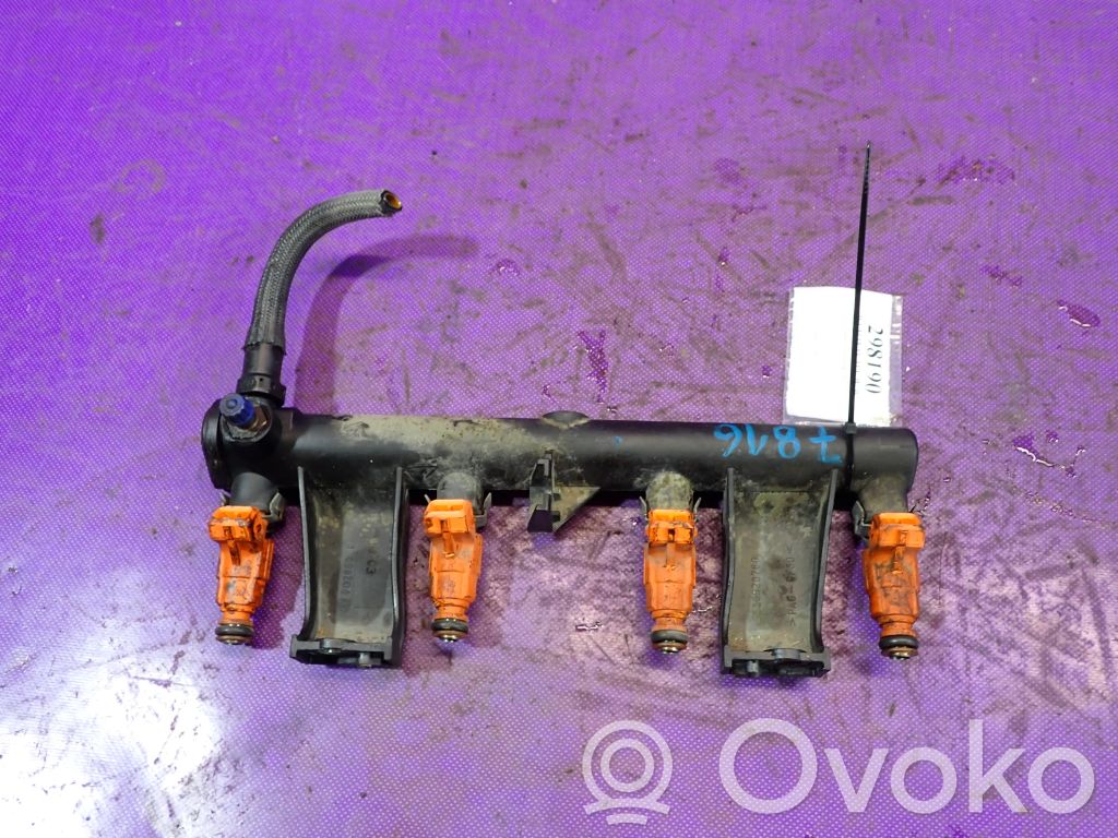 Peugeot 206 Tuyau de conduite principale de carburant