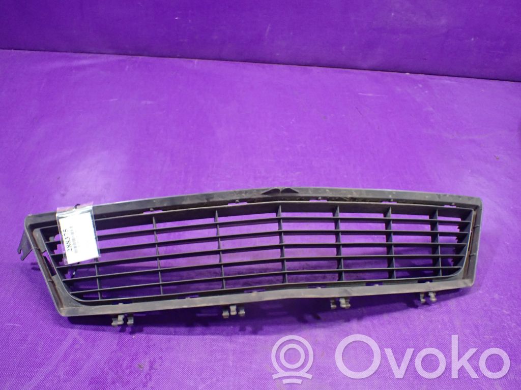 Opel Tigra B Grille inférieure de pare-chocs avant
