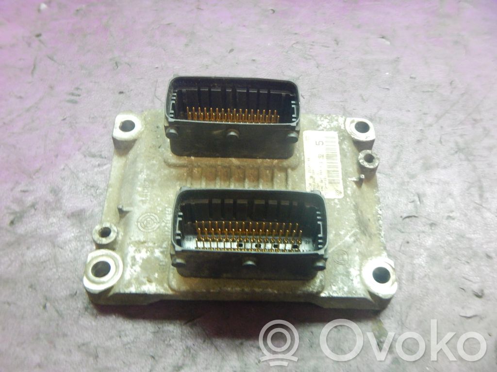 Fiat Punto (188) Centralina/modulo motore ECU 