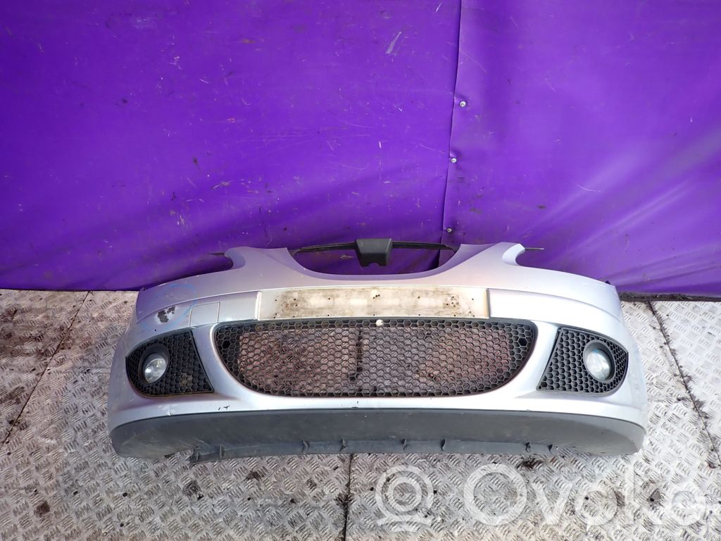 Seat Toledo III (5P) Parachoques delantero 
