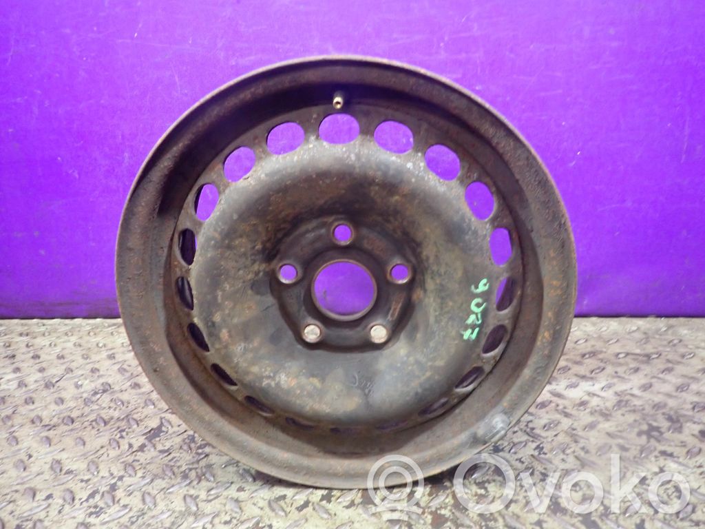 Audi A4 S4 B5 8D R15 plieninis štampuotas ratlankis (-iai) 
