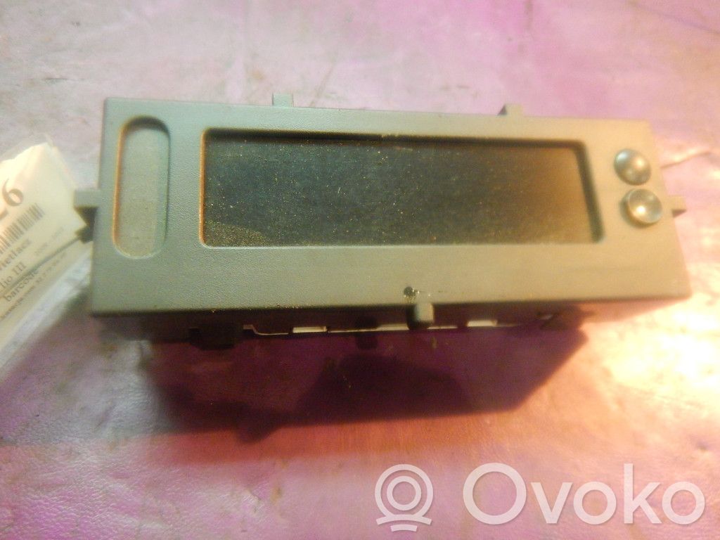 Renault Clio III Unidad delantera de radio/CD/DVD/GPS 
