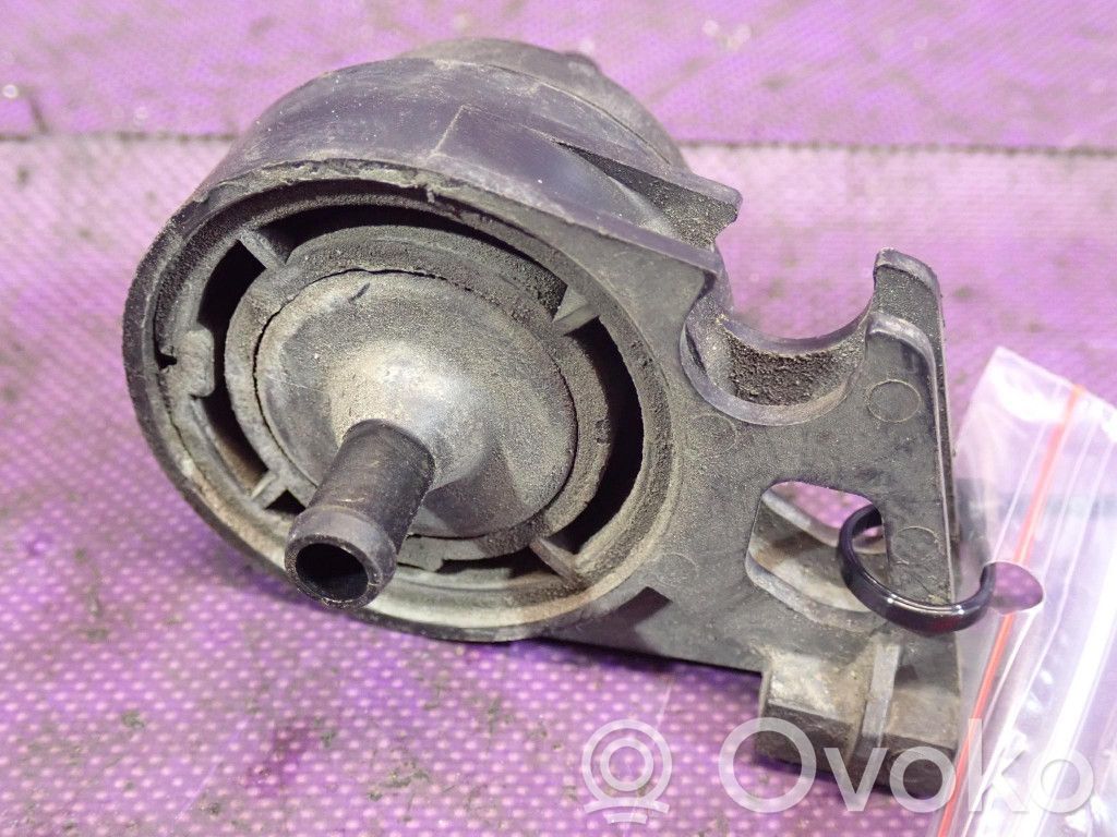 Volkswagen Polo IV 9N3 Supapă vacuum 