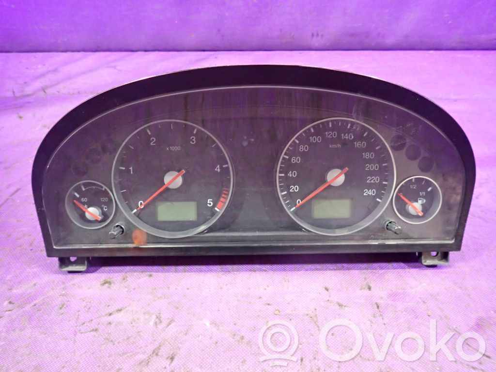 Ford Mondeo Mk III Nopeusmittari (mittaristo)