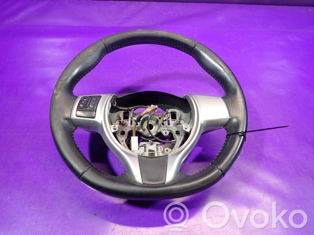 Toyota Yaris Kierownica 