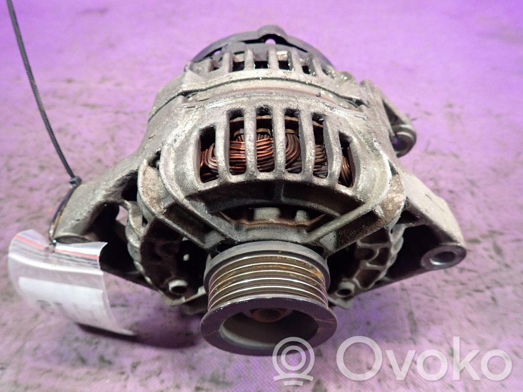Opel Astra G Generator/alternator 