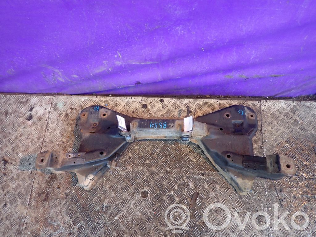 Mitsubishi Carisma Subcadru frontal 