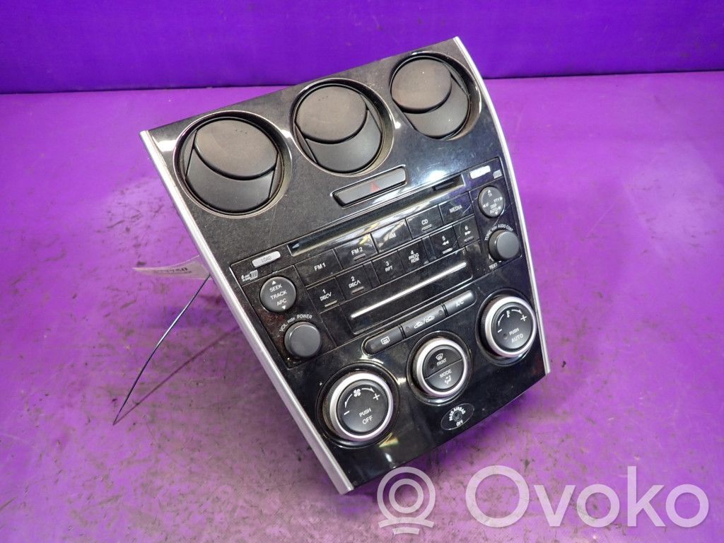 Radio/CD/DVD/GPS-pääyksikkö