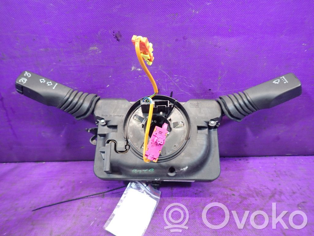 Opel Astra H Otros interruptores/perillas/selectores 