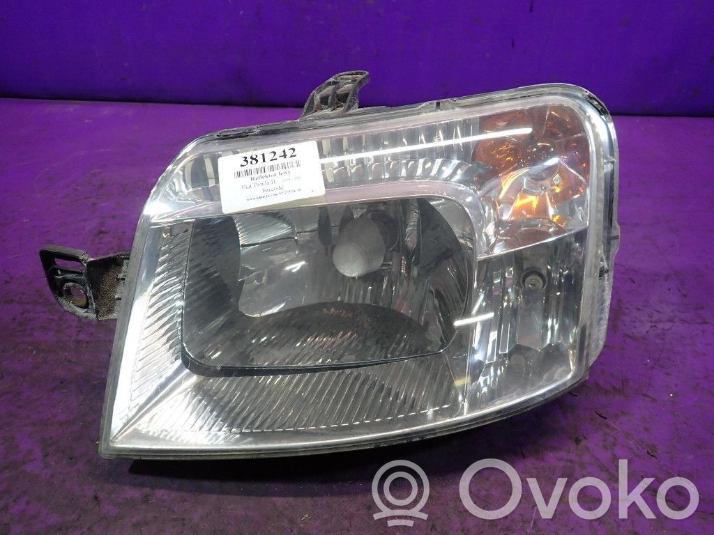Fiat Panda 141 Etu-/Ajovalo 