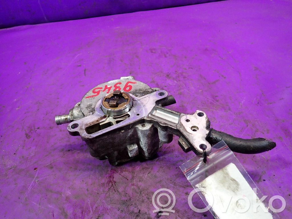 Skoda Octavia Mk2 (1Z) Pompe à vide