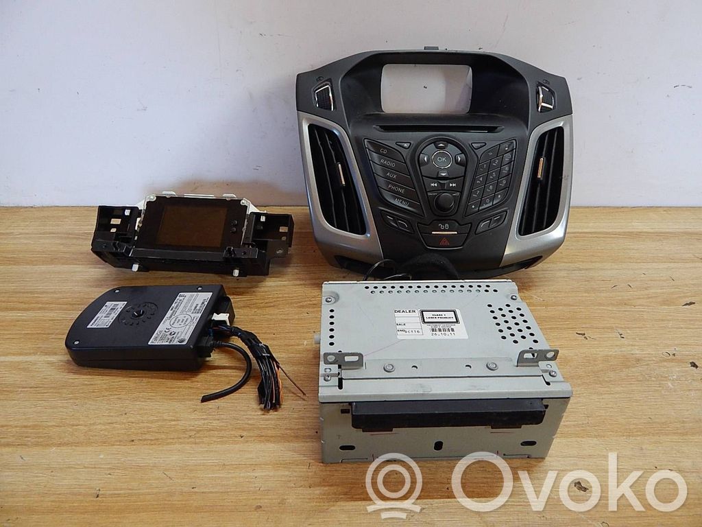 Ford Focus Радио/ проигрыватель CD/DVD / навигация 