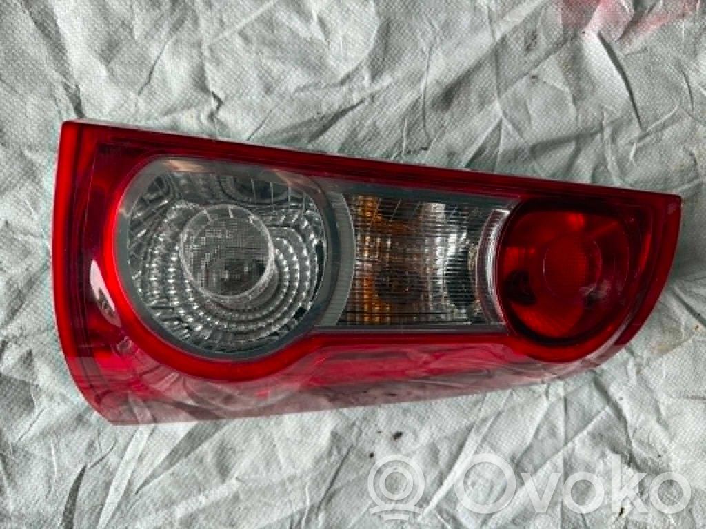 Dacia Logan I Lampă spate în caroserie 