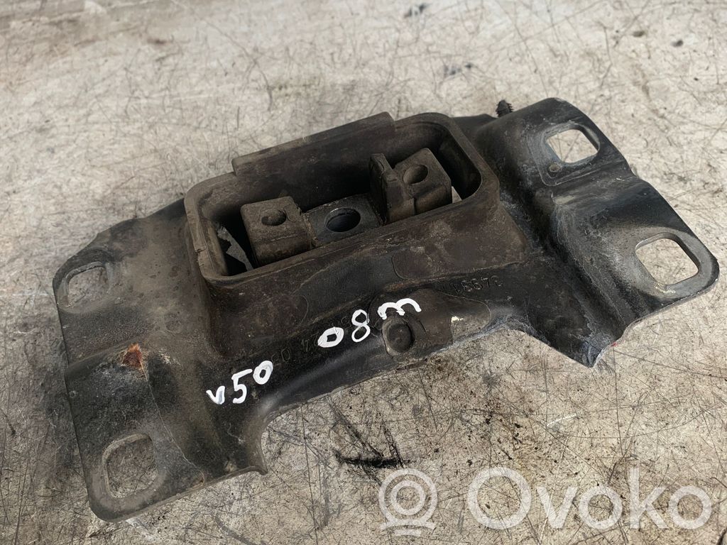 Volvo V50 Pārnesumkārbas spilvens 