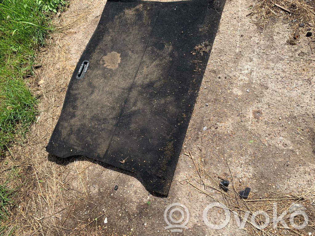 Trunk/boot floor carpet liner
