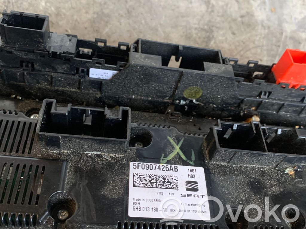 Seat Leon (5F) Climate control unit 