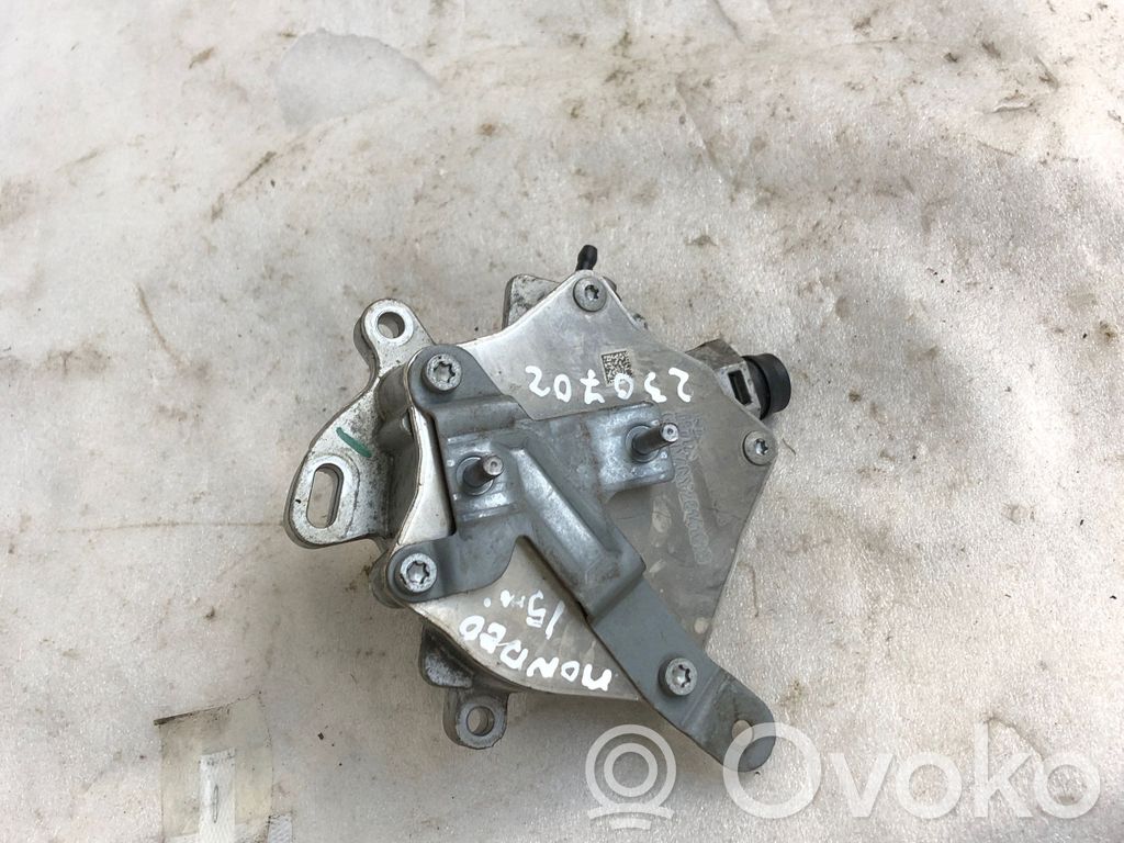Ford Mondeo MK V Pompa a vuoto 