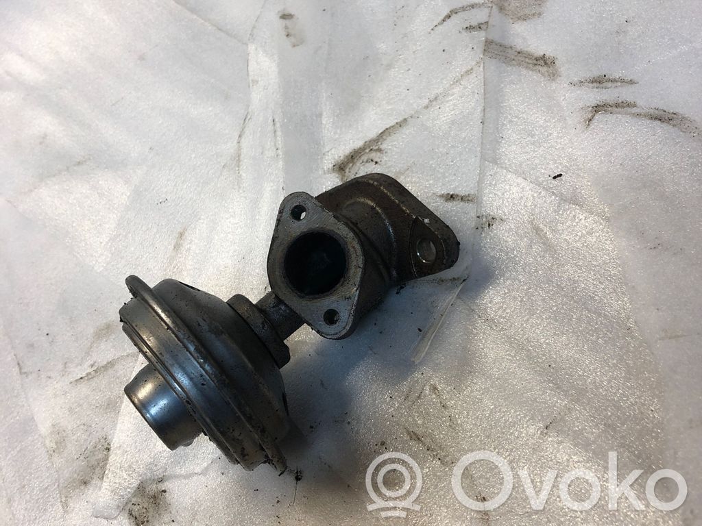Soupape vanne EGR   059131503H