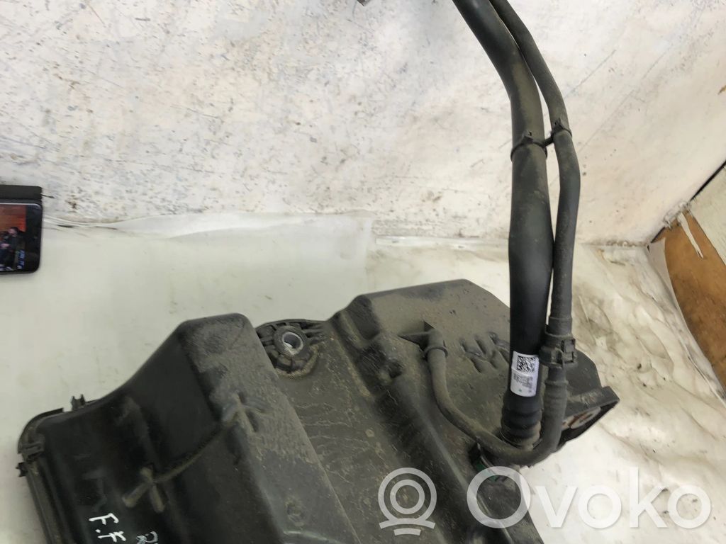AdBlue-nestesäiliö   JX615J228AG