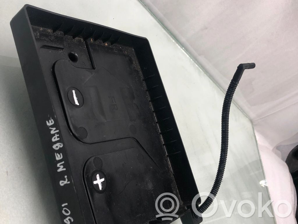 Renault Megane E-Tech Akumuliatoriaus dėžė 