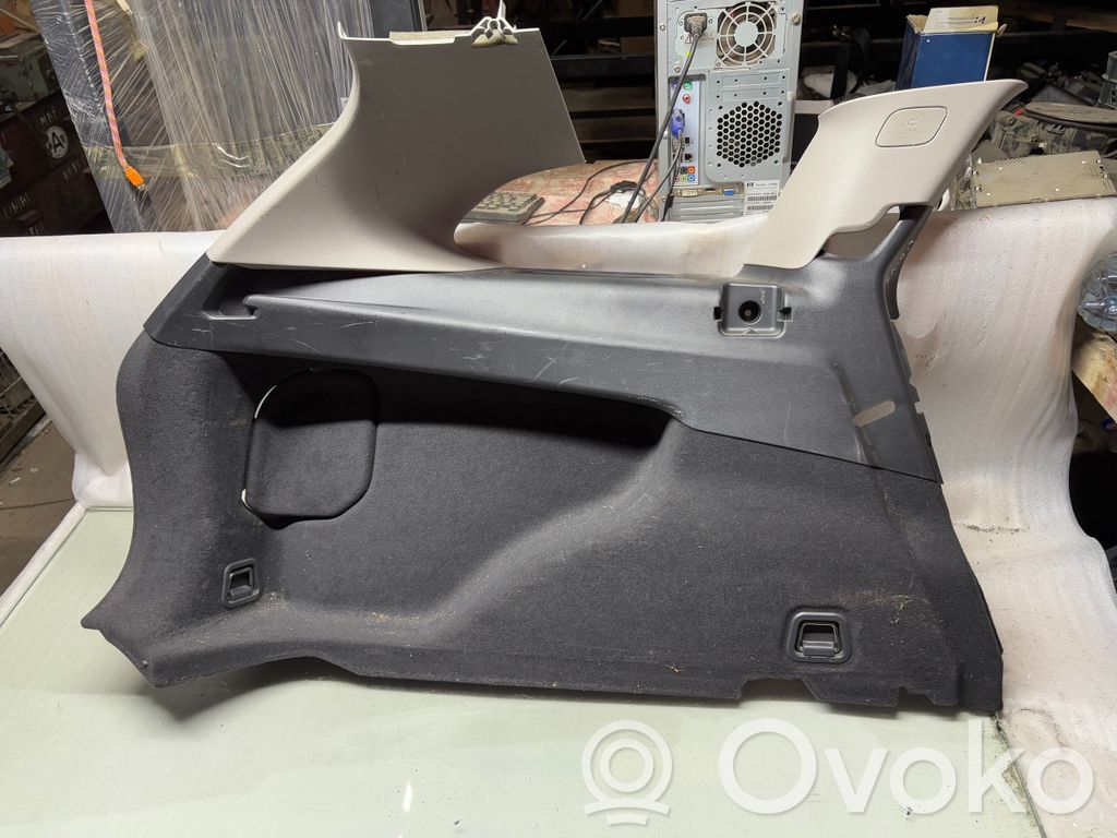 Trunk/boot side trim panel   39834945