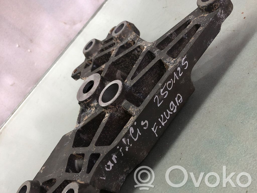 Engine mounting bracket   HG9Q6A060AB,HG9Q6A060