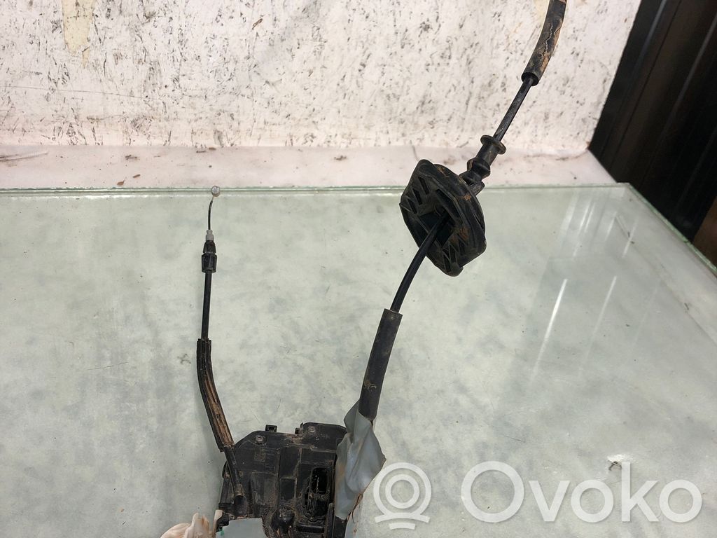 Ford Focus Front door lock 