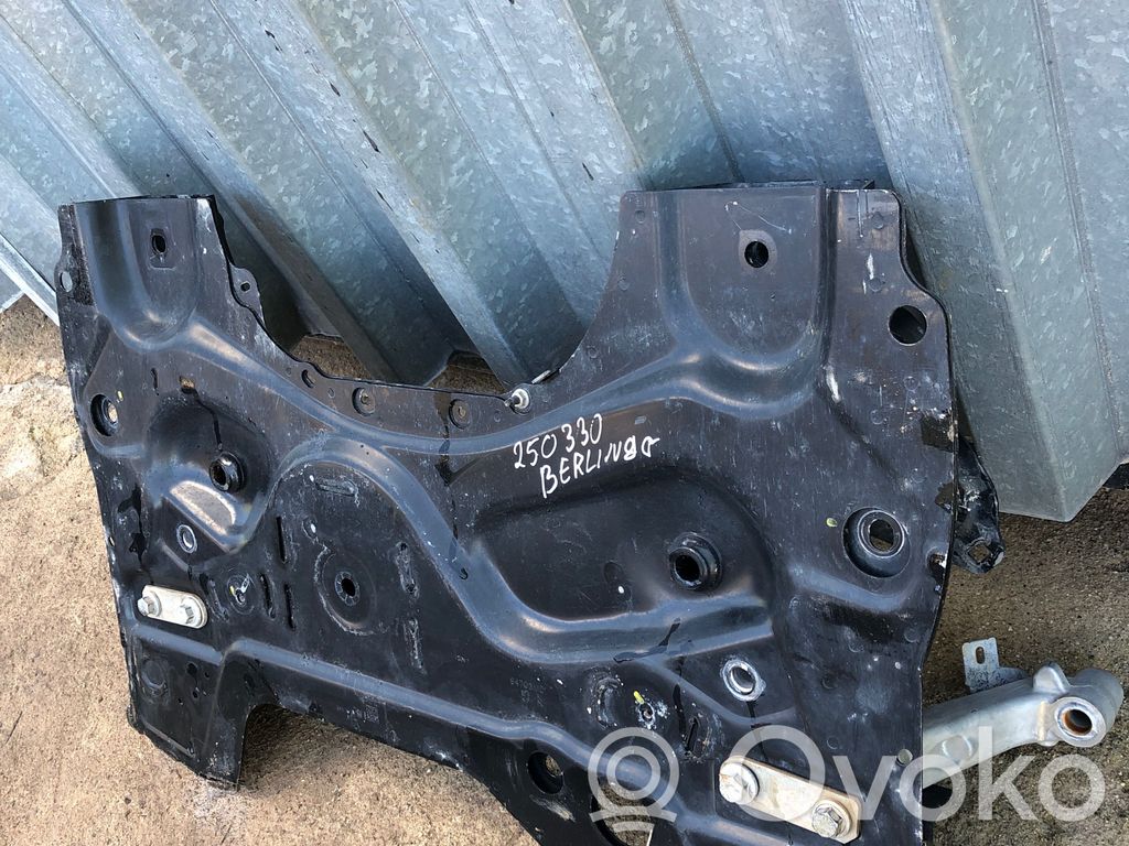 Citroen Berlingo Front subframe 