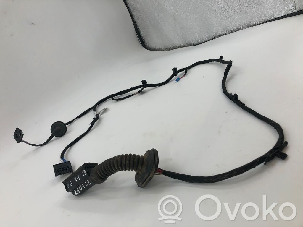 BMW X1 U11 Cableado de puerta trasera 