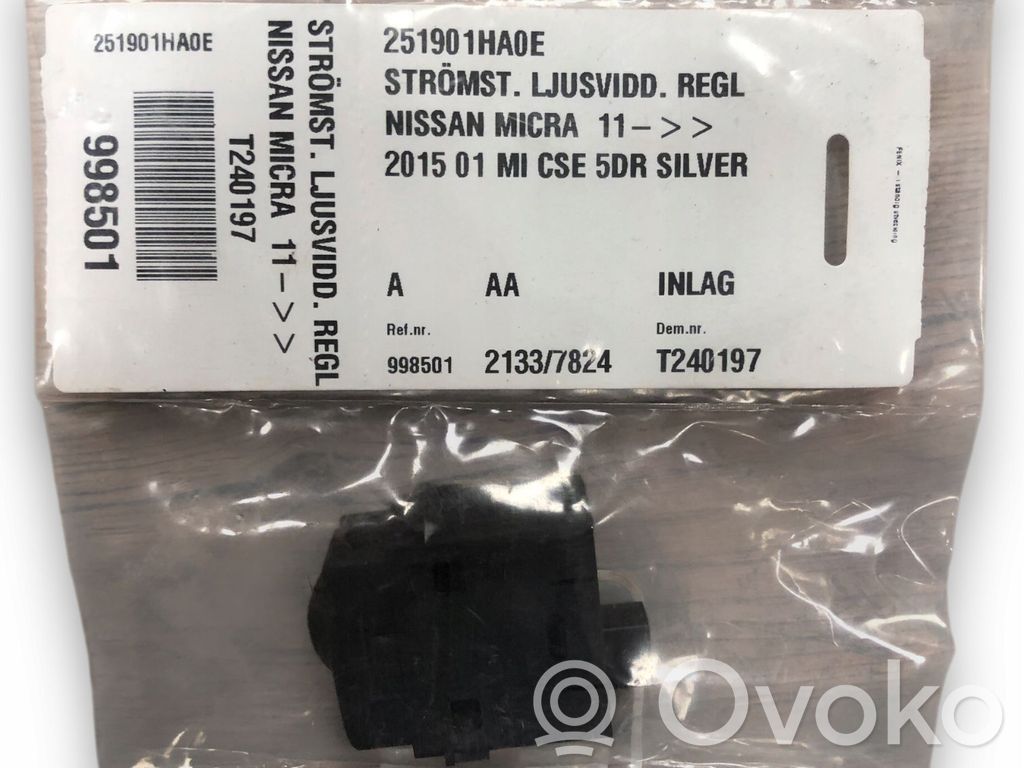 Nissan Micra Interruptor de luz 