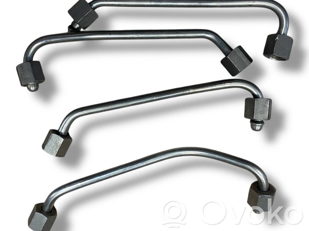 Fuel injector supply line/pipe
