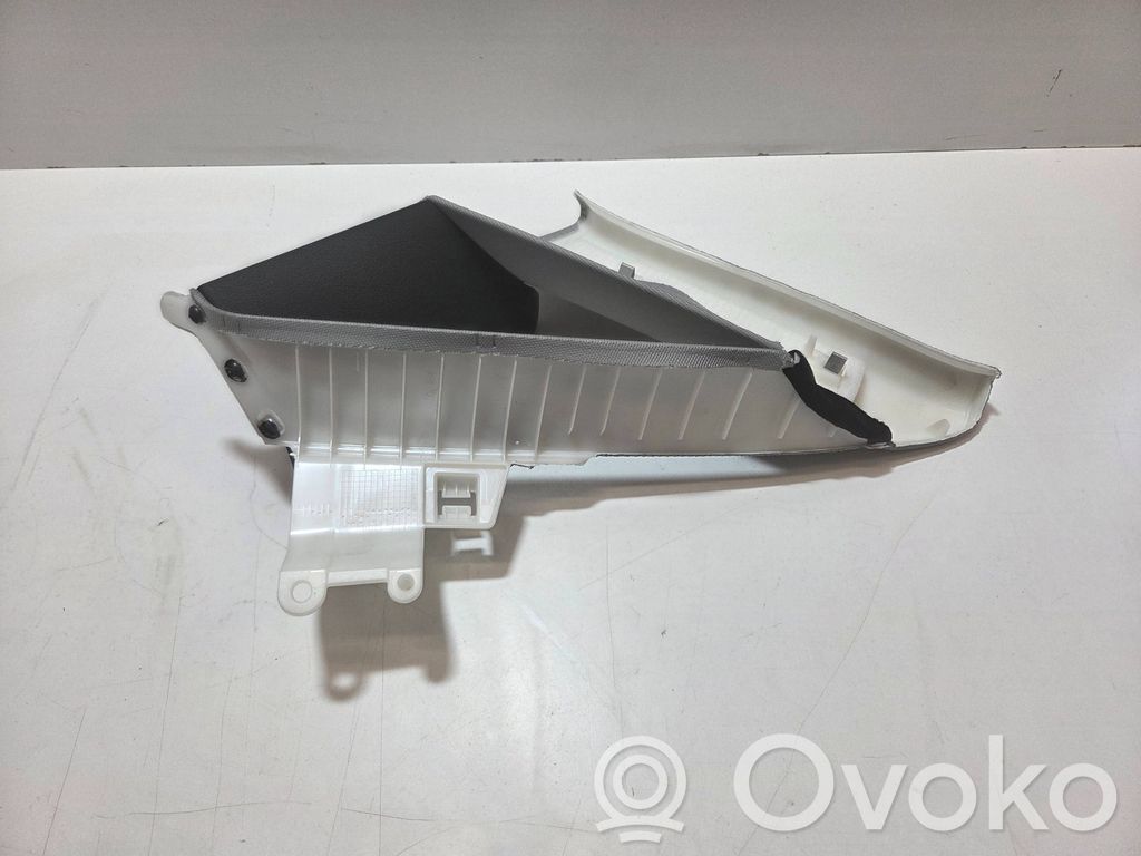 Audi A4 S4 B9 Pilar (C) 