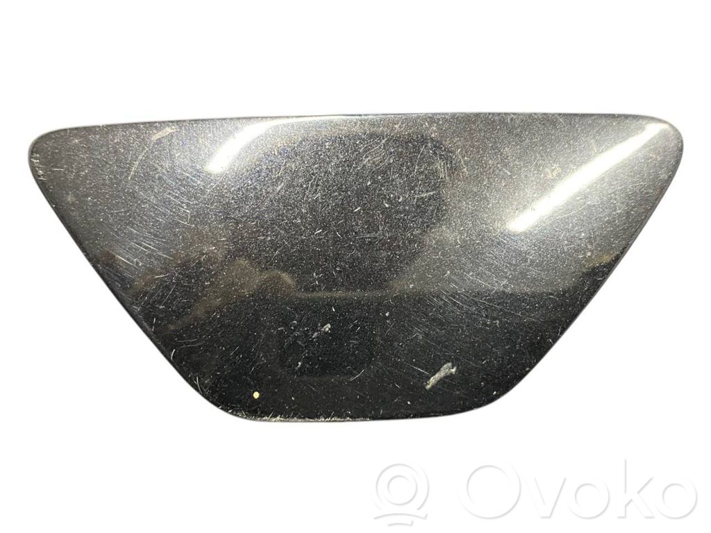 BMW 5 F10 F11 Zaślepka spryskiwacza lampy przedniej 