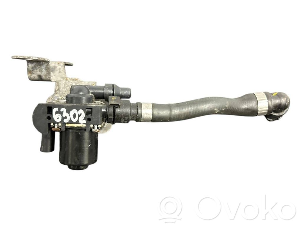 BMW X5 F15 Valvola di regolazione del liquido di raffreddamento e del riscaldatore 