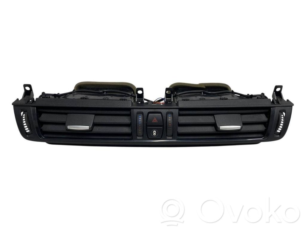 BMW X5 F15 Dysze / Kratki środkowego nawiewu deski rozdzielczej 