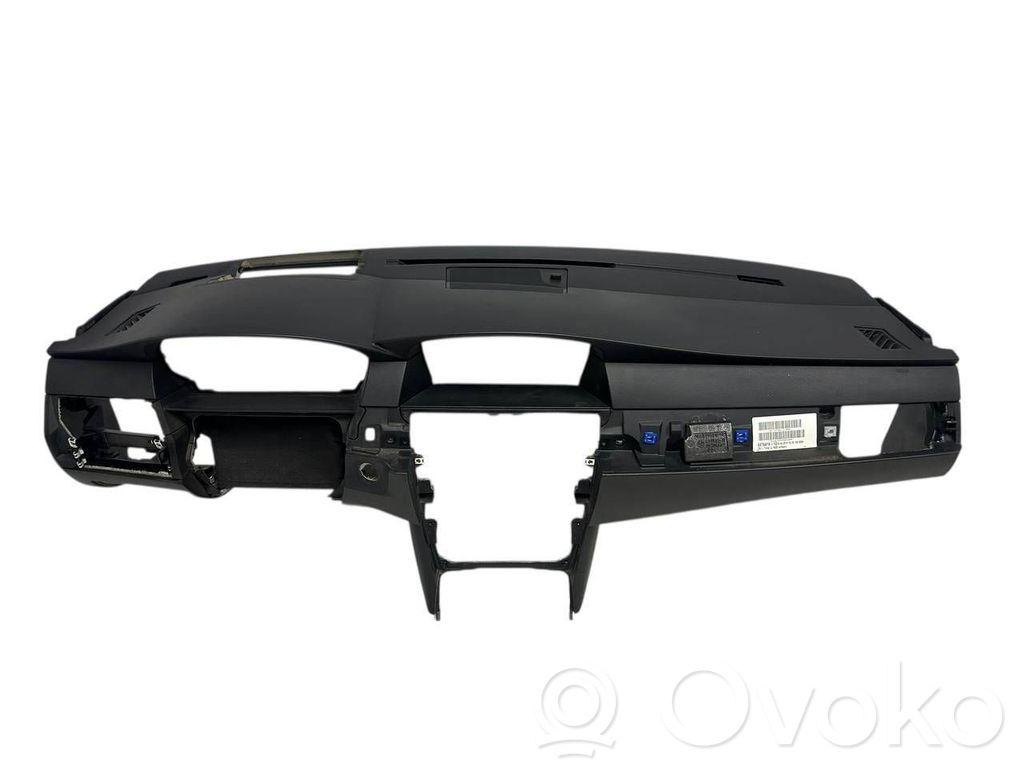 BMW 5 E60 E61 Panelė 
