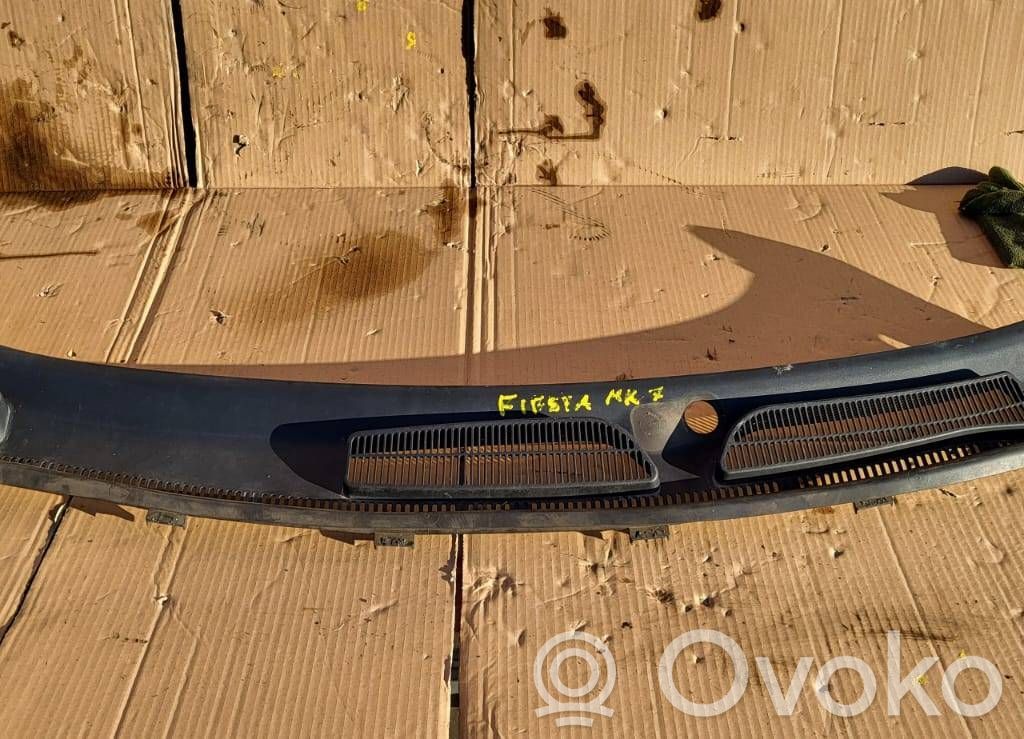 Ford Fiesta Wiper trim 
