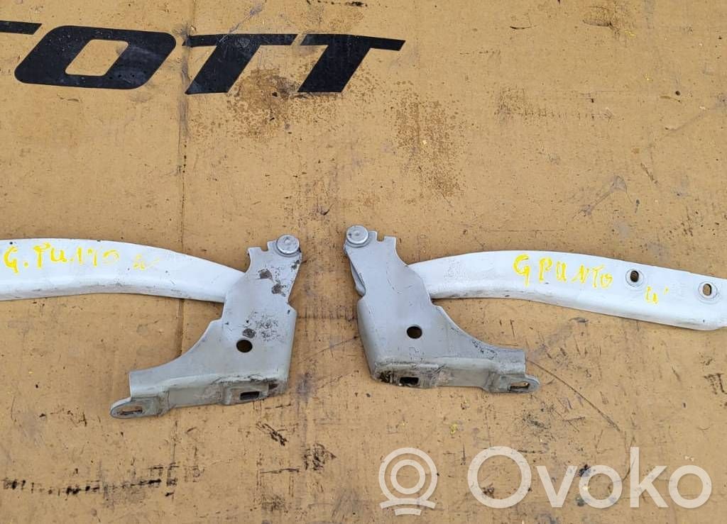 Fiat Grande Punto Vyris (-iai) variklio dangčio 