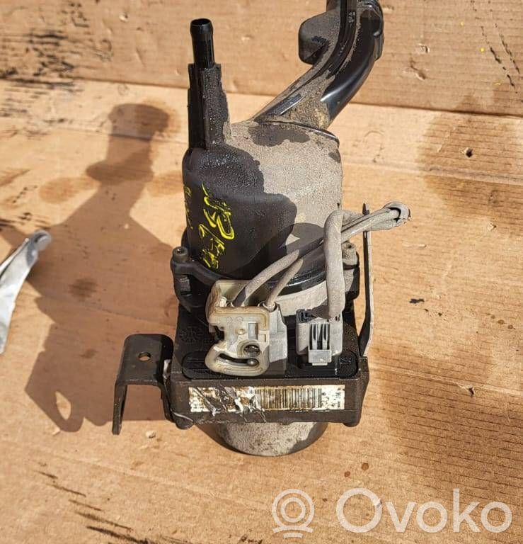 Citroen Berlingo Ohjaustehostimen pumppu 