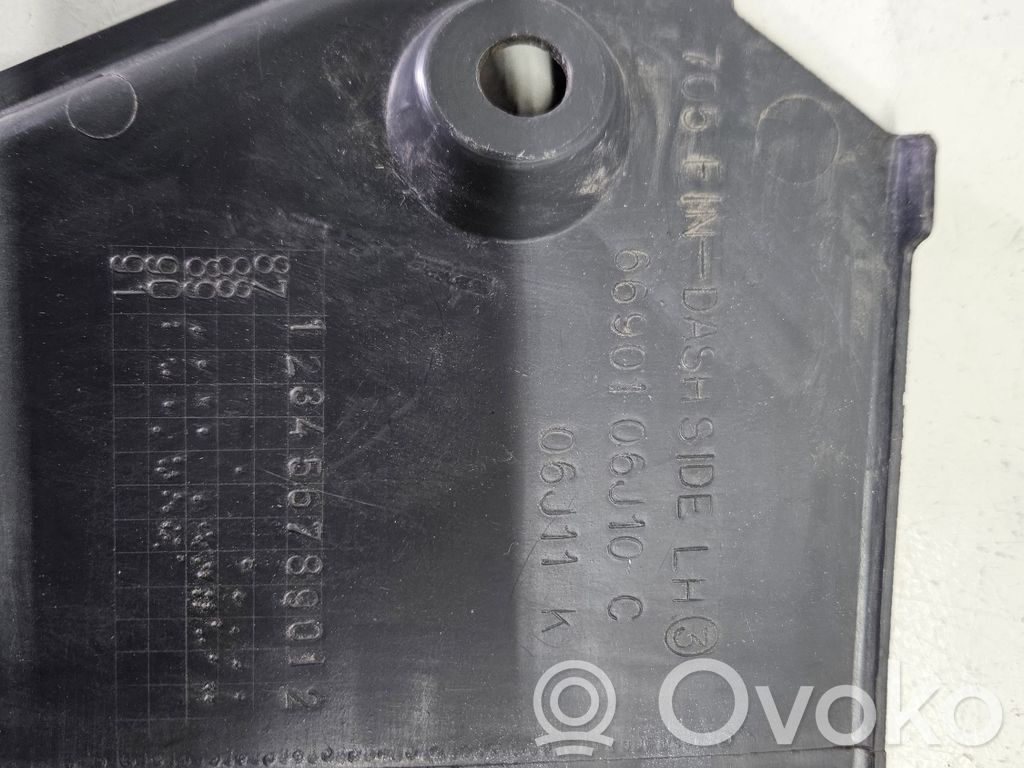 Osłona listwy przedniej   66901,06J10,06J11
