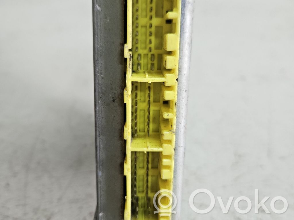 Subaru Outback Engine control unit/module 