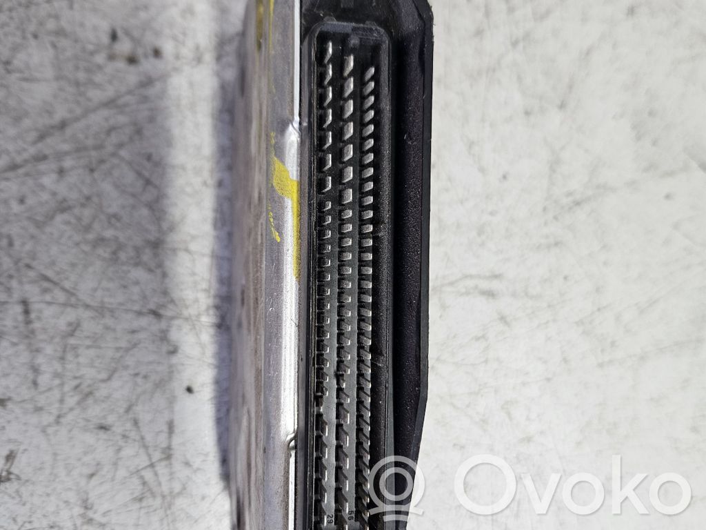 BMW 5 E39 Engine control unit/module 