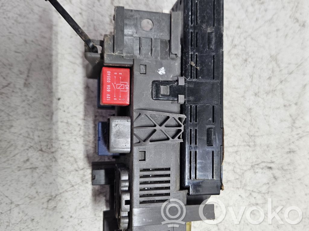 Renault Laguna II Módulo de fusible 