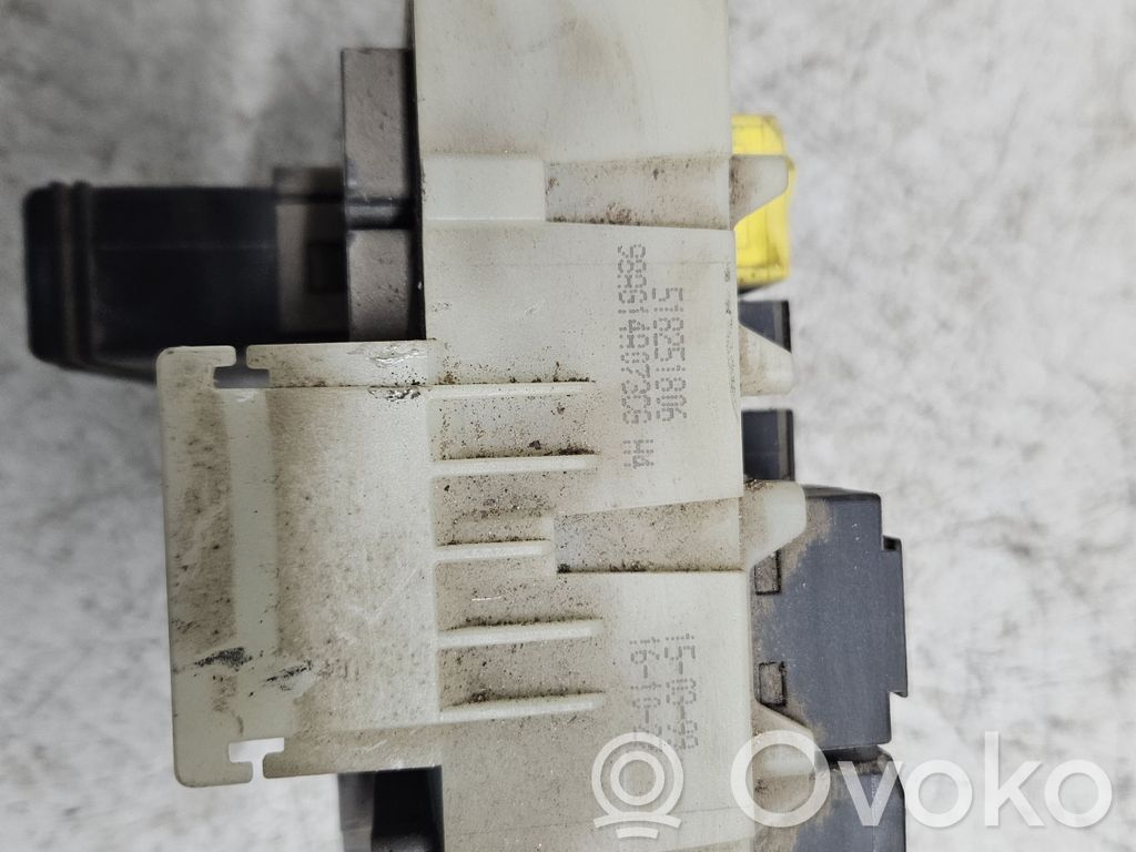 Ford Focus Módulo de fusible 