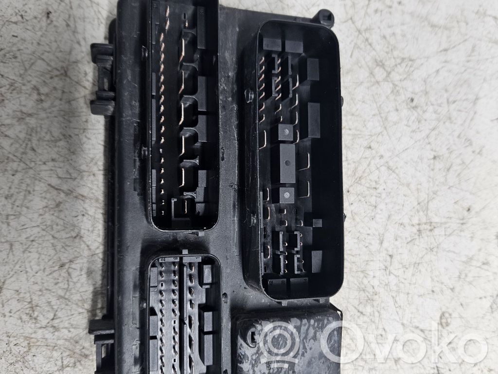 Opel Corsa C Fuse module 
