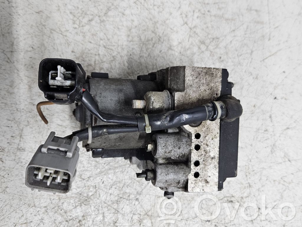 Toyota Carina T210 ABS Pump 
