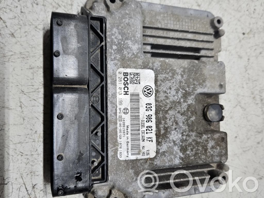 Volkswagen Touran I Engine control unit/module 